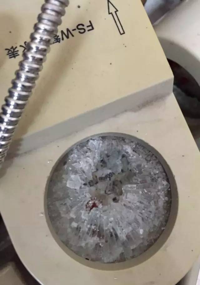 橡塑保溫產(chǎn)品應(yīng)用在水表上 自來(lái)水表使用橡塑保溫產(chǎn)品進(jìn)行保溫