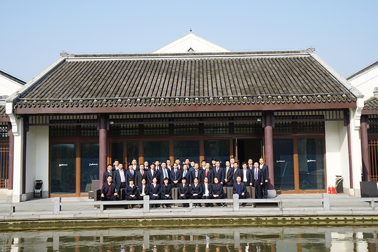 贏勝節(jié)能集團(tuán)2017年度市場戰(zhàn)略規(guī)劃會(huì) 贏勝節(jié)能集團(tuán)2017年度市場戰(zhàn)略規(guī)劃會(huì)
